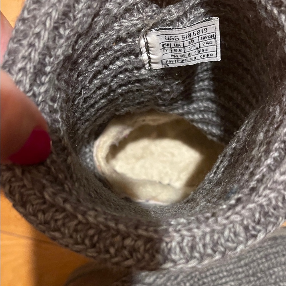 UGG Cardy Gray Knit Convertible Boots - Picture 3 of 9
